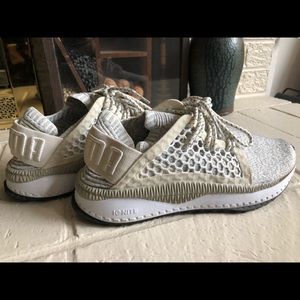 Puma shoes - great condition